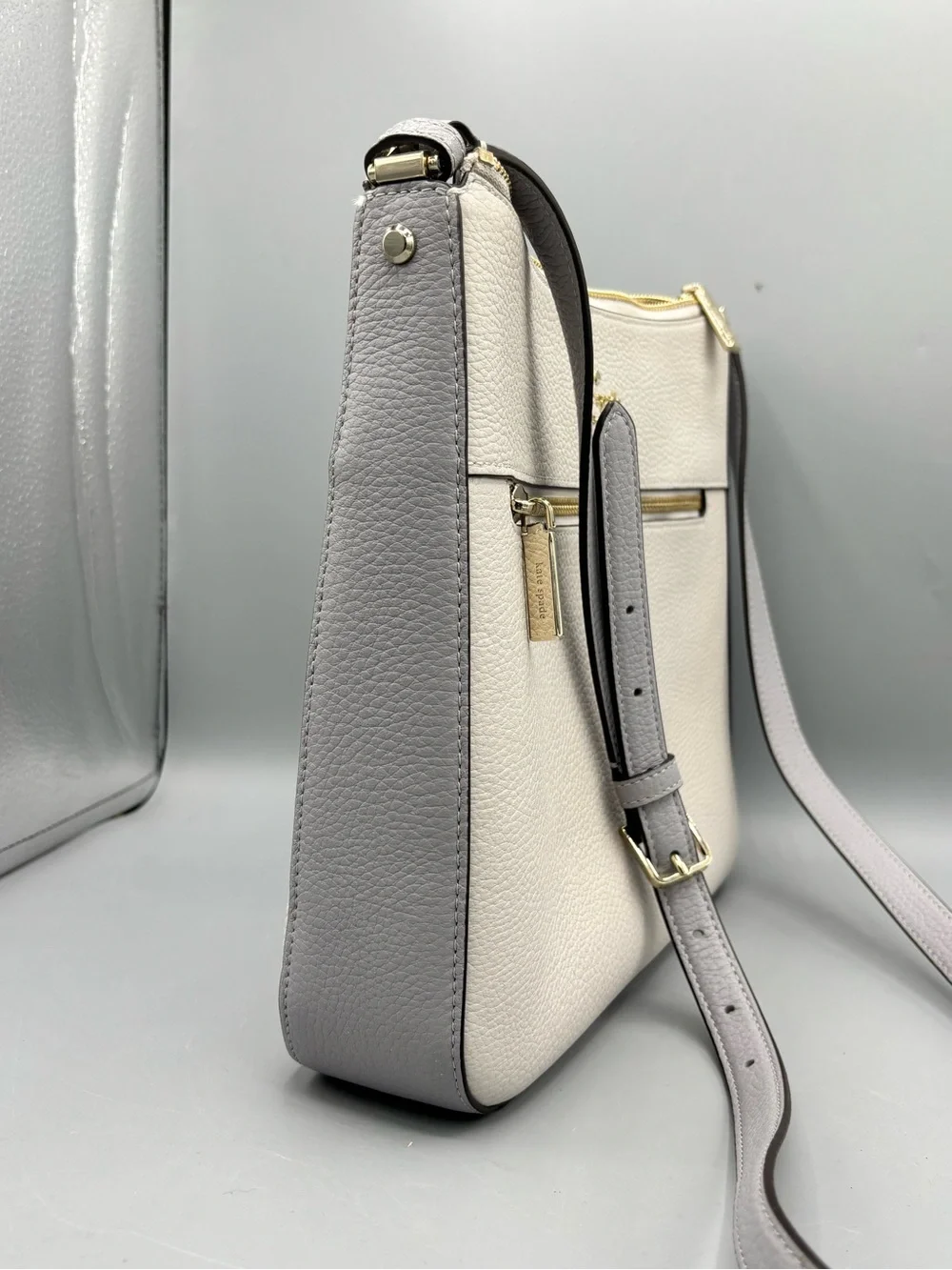 kate spade New York Pebbled Leather Crossbody Bag in Light Gray